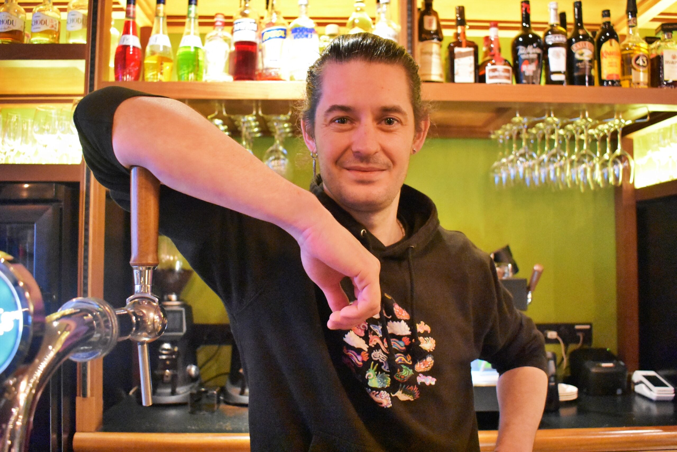 Jilt gaat naar het NK biertappen: ‘Je kan nooit meer normaal een biertje drinken na zo’n wedstrijd’