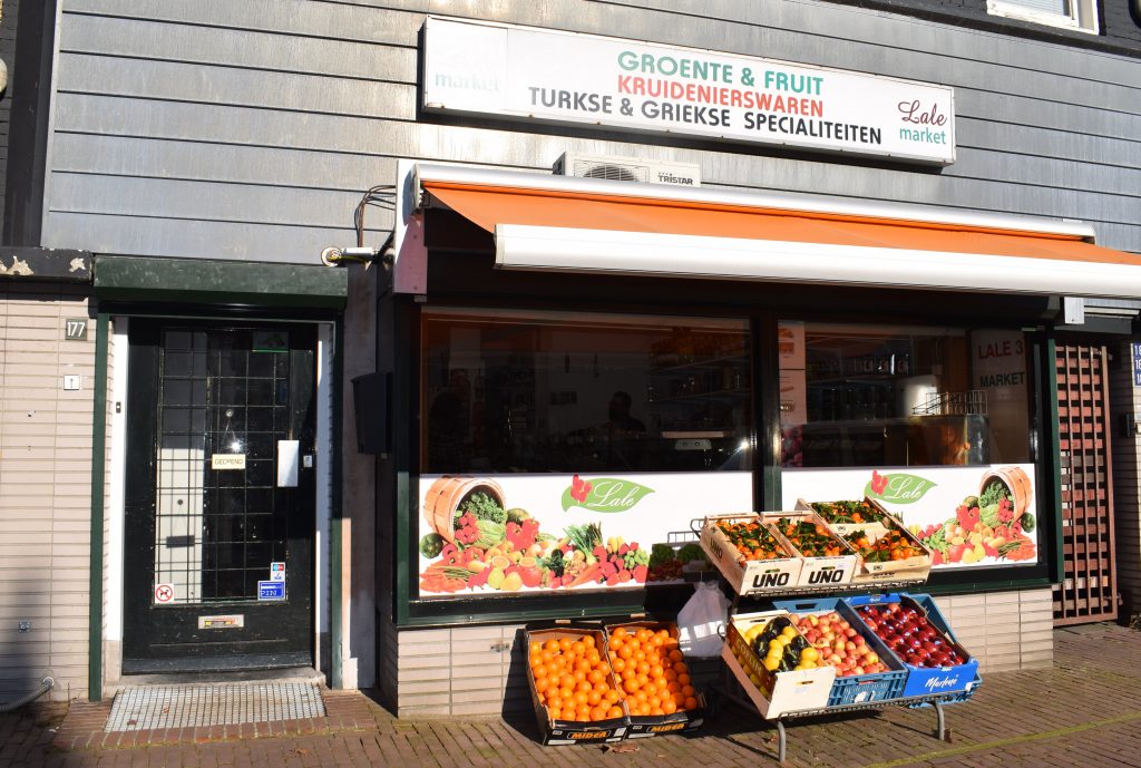 lale market