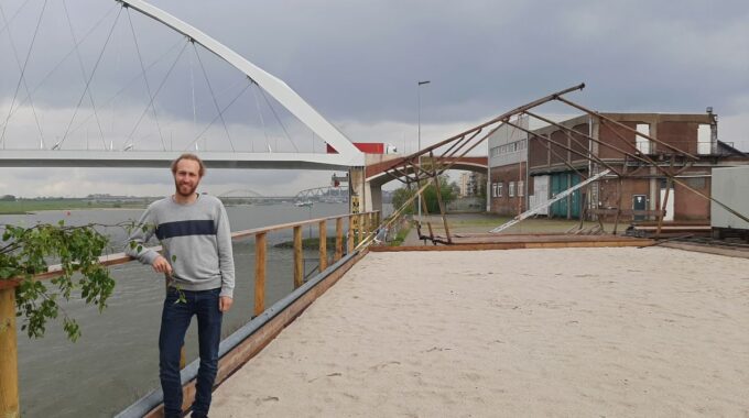 strandbar stek in nijmegen