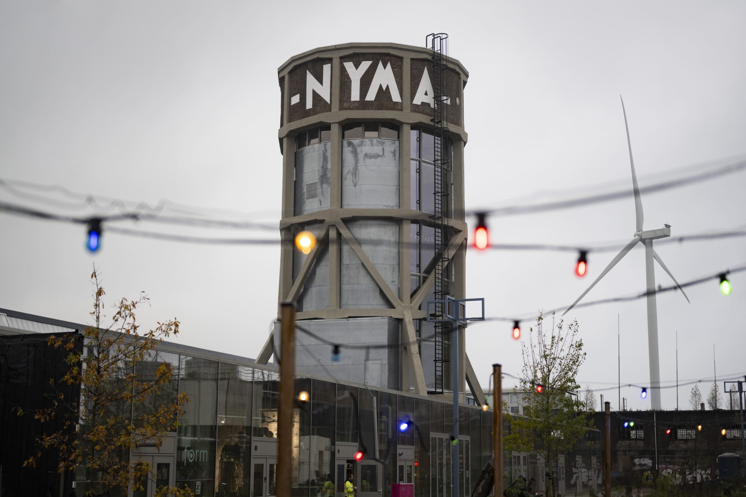 Nieuwe hotspot in Nijmegen: in de Nyma-toren opent een panoramabar