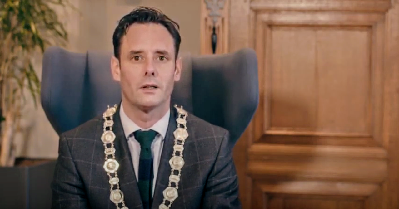 nieuwjaarsvideo videoboodschap nieuwjaarsfilm harderwijk burgemeester harm-jan van schaik 2021