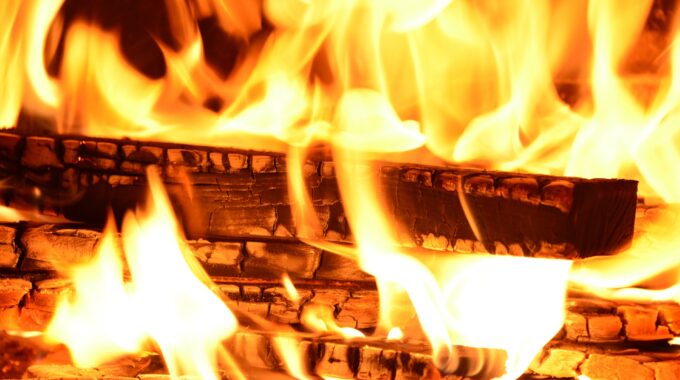 brand vuur ermelo fik jerrycan jerry can