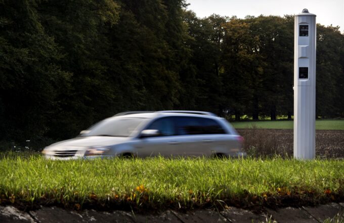 harderwijk flitspaal flitsen lorentzstraat flitsen bekeuring te hard rijden