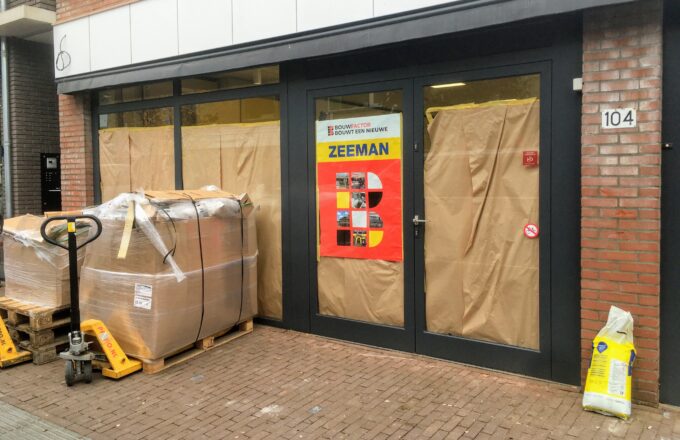 Zeeman in Ermelo is aan het verbouwen dicht gesloten opening
