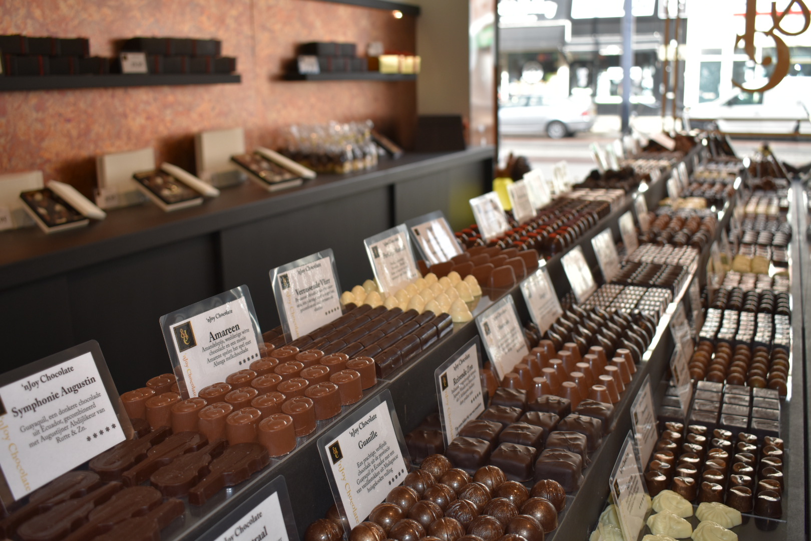 nJoy chocolate