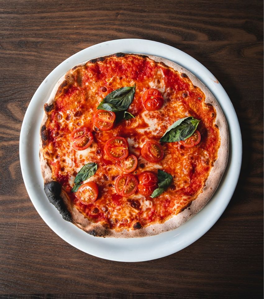 La Pizza