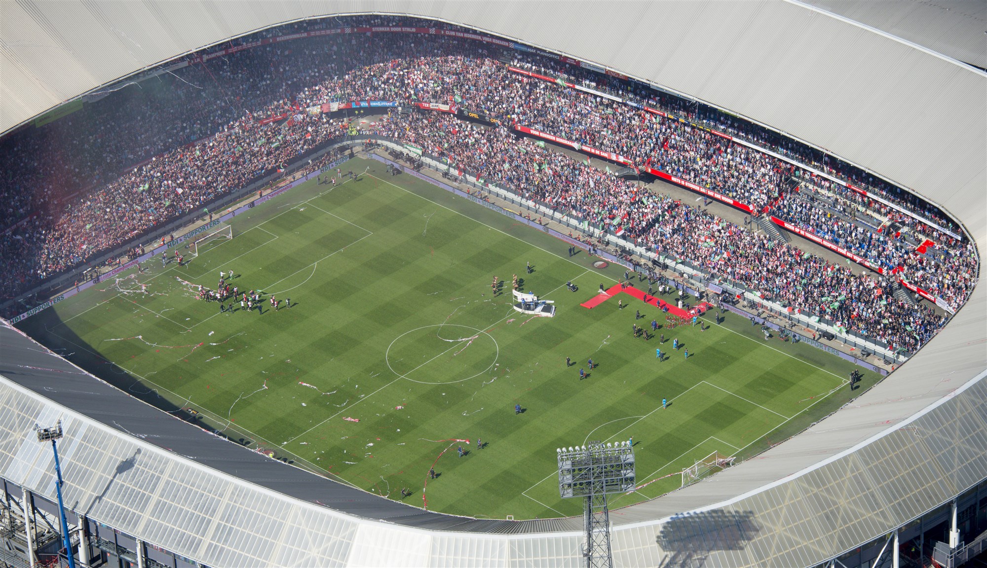 Da’s balen! Je mag straks nog maar 90 minuten parkeren bij De Kuip indebuurt Rotterdam