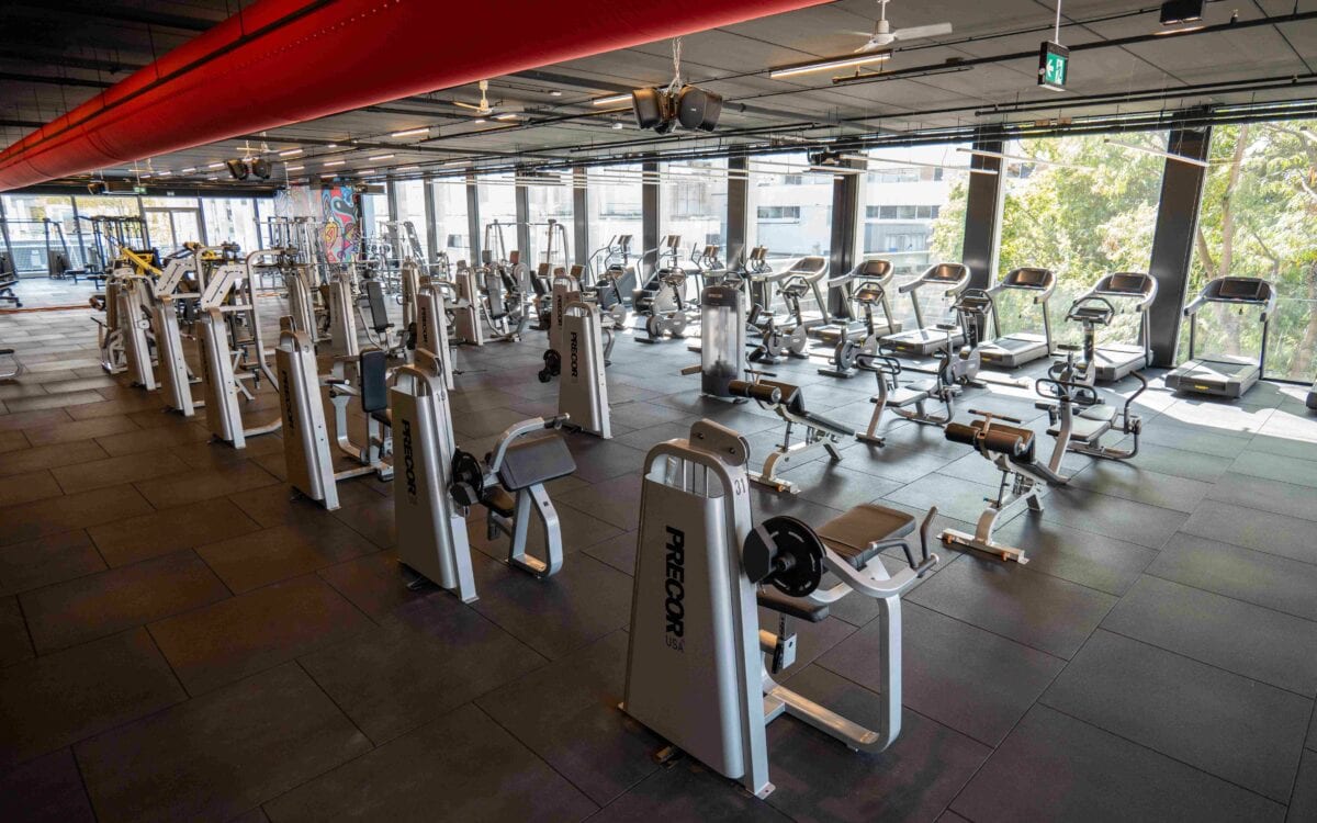 Er is een nieuwe sportschool geopend in hartje centrum, op de Lijnbaan indebuurt Rotterdam