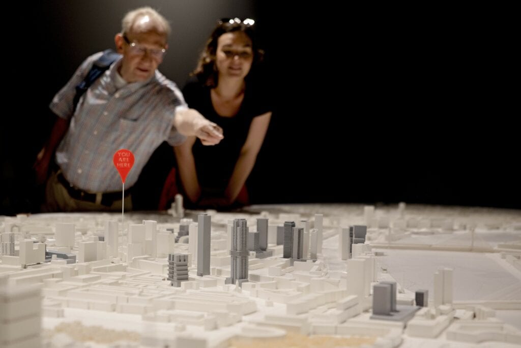 Rotterdam Discovery - Iris van den Broek, Rotterdam make it Happen