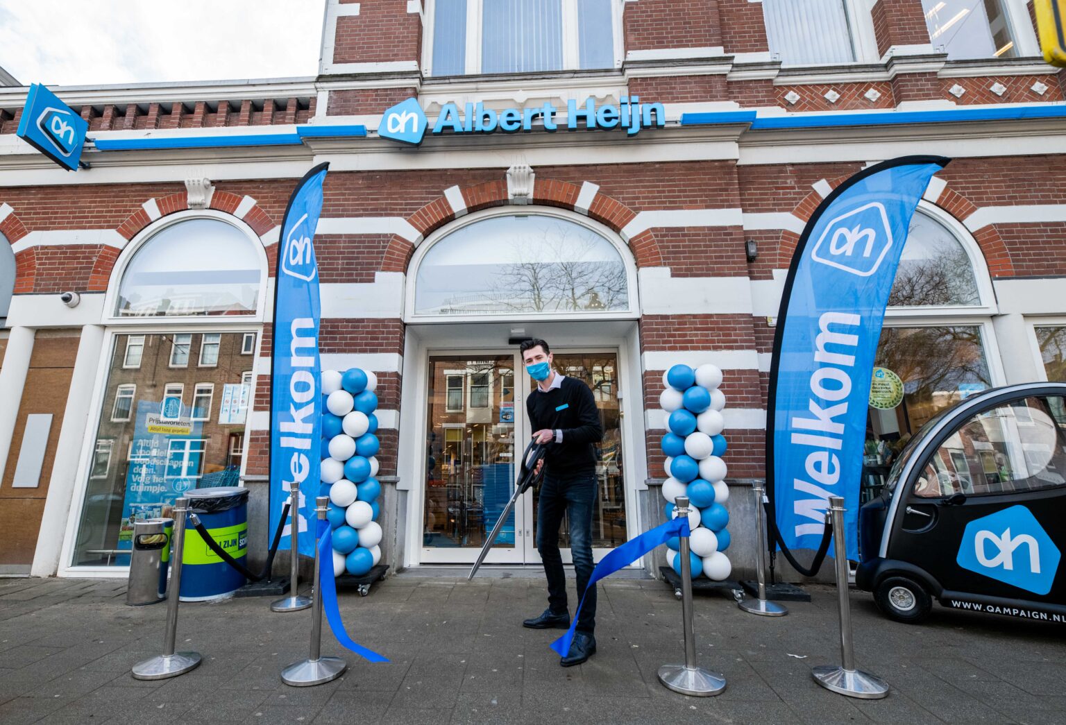 De nieuwe Albert Heijn op de Bergweg is open indebuurt Rotterdam