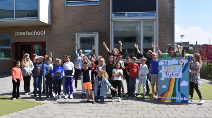 Jong Roffa Songfestival Jozefschool Hoek van Holland Rotterdam Buddy Vedder