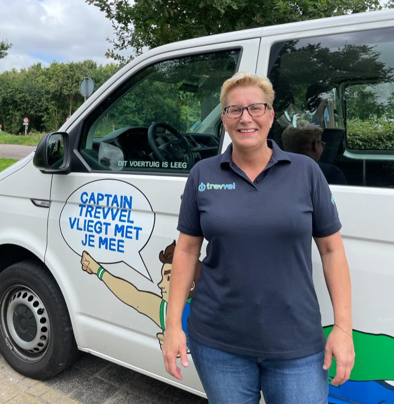 Bianca voor haar eigen bus