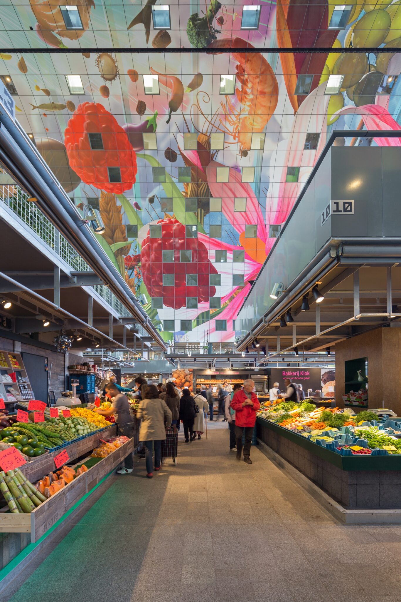 2014_Markthal-2T8C1665_Ossip-van-Duivenbode_Ossip-van-Duivenbode