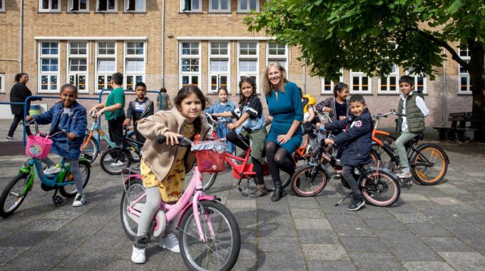 FietsenOranjeschool-min