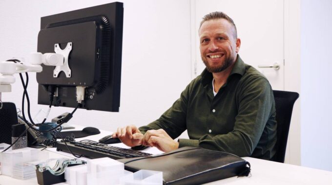 UBN Uitzendbureau Rotterdam logistiek productie industrie administratie baan werk solliciteren