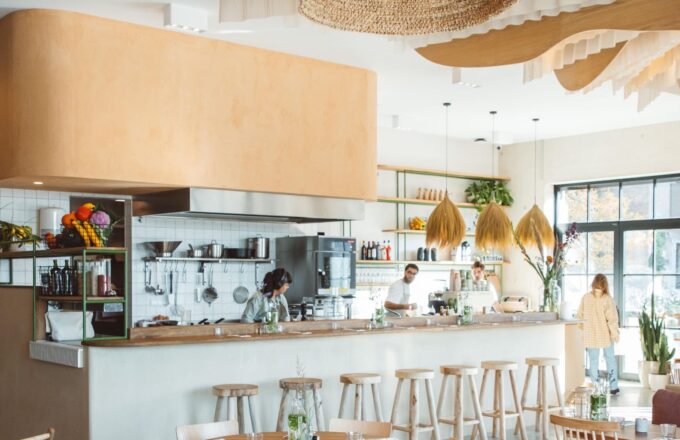 kula yogastudio en cafe studio unfolded