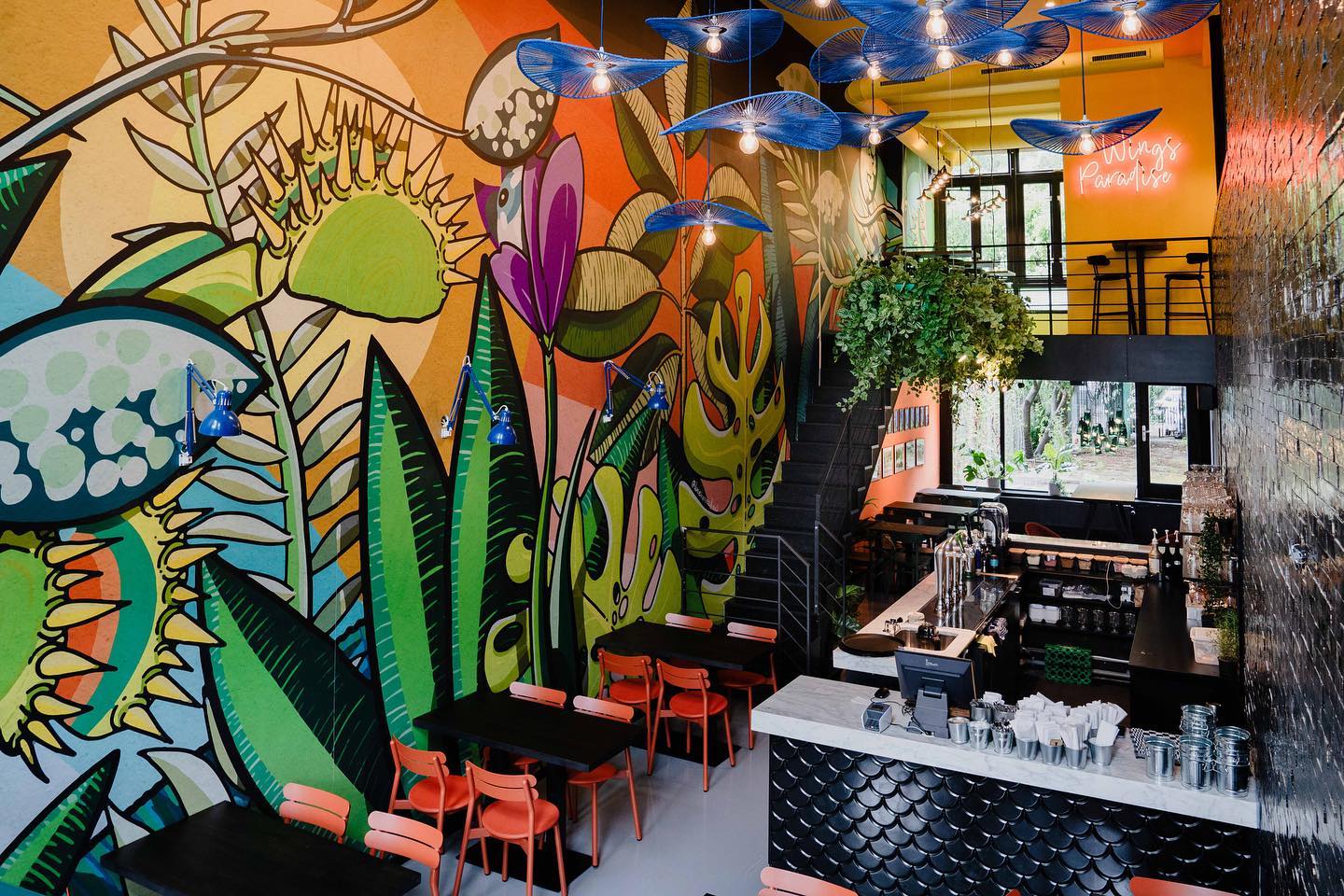 Wings & Flats brunchmenu Rotterdam Nieuwe Binnenwe kippenvleugeltjes