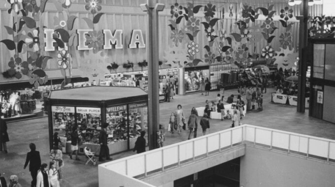 winkelcentrum Zuidplein 50 jaar