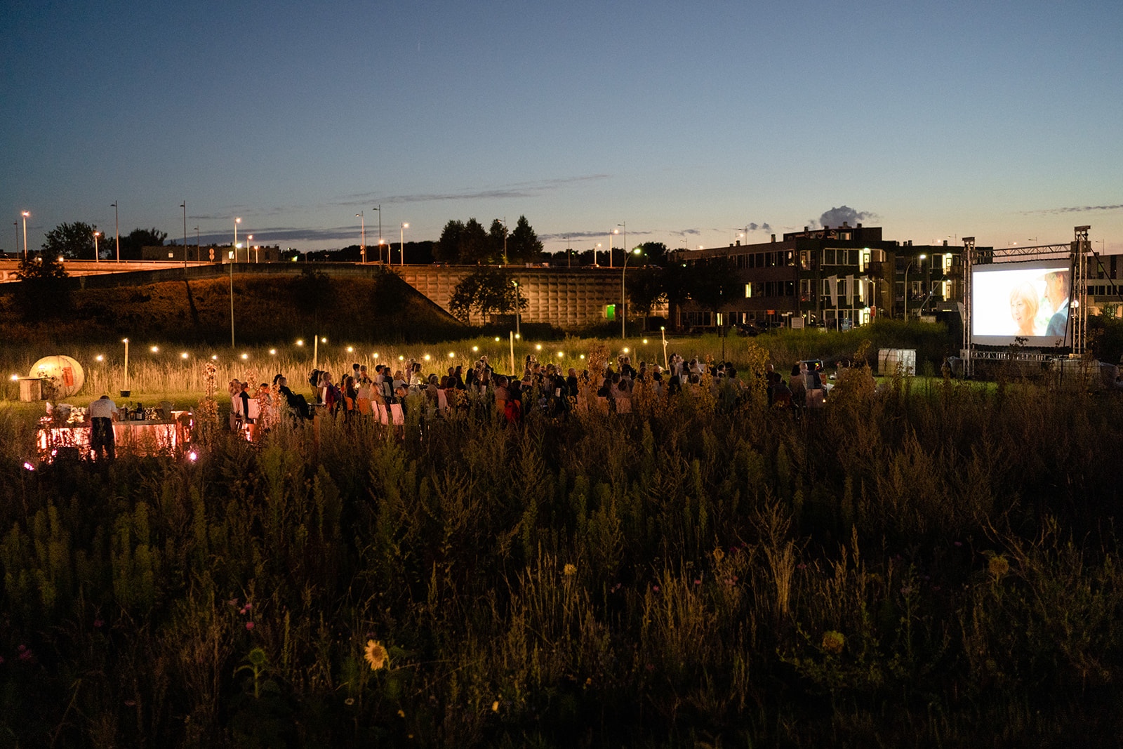 Film kijken in een fruithal in december kan het bij Café Clementine