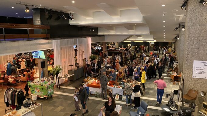 waluw vintage markt de doelen