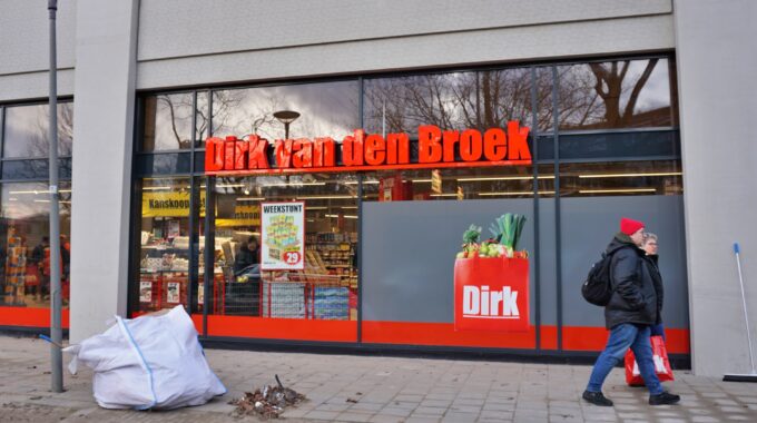 Dirk van den Broek Schepenstraat indebuurt Rotterdam