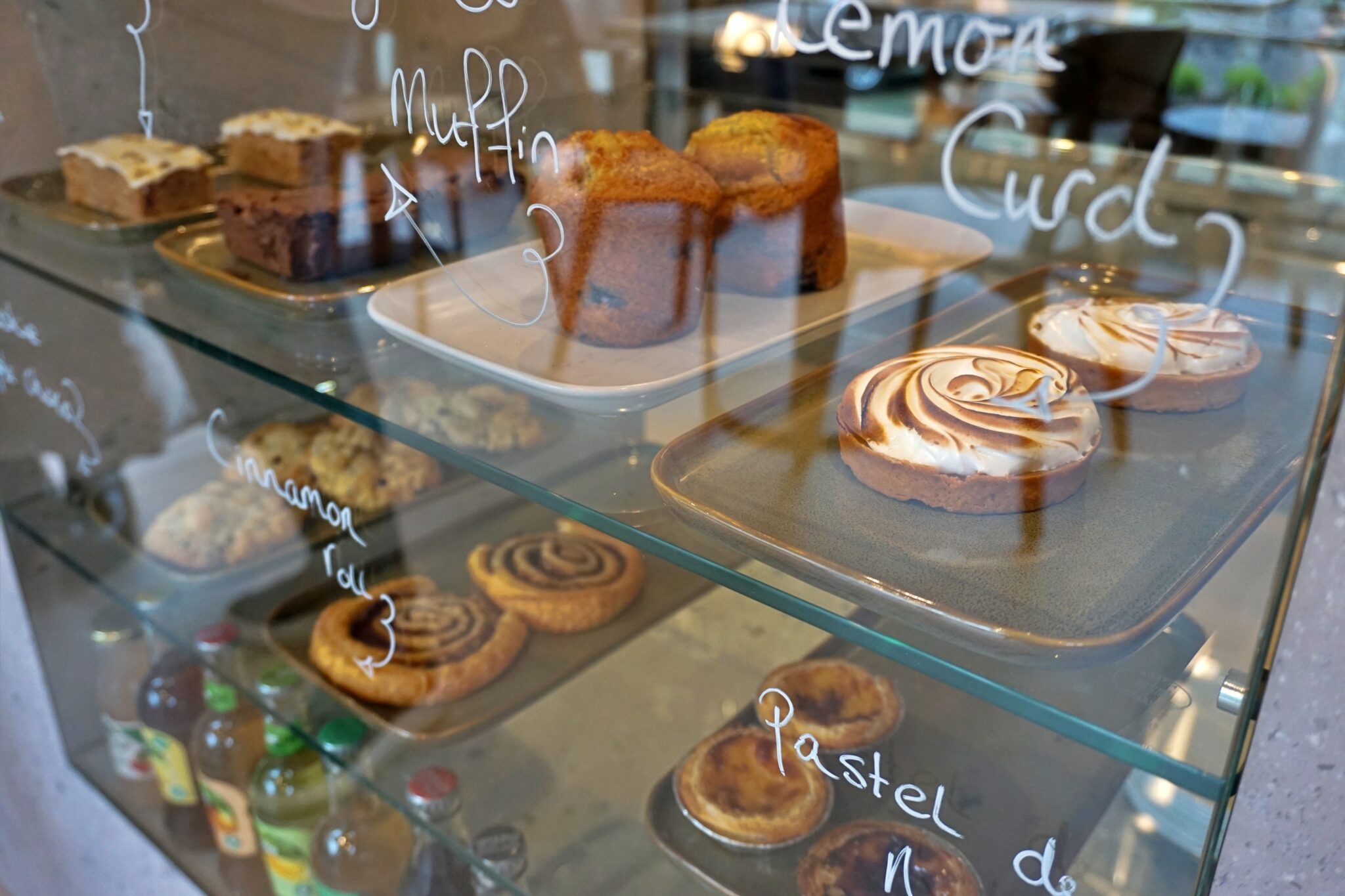 Koffie en tosti's No 10 is nieuw op de Hoogstraat