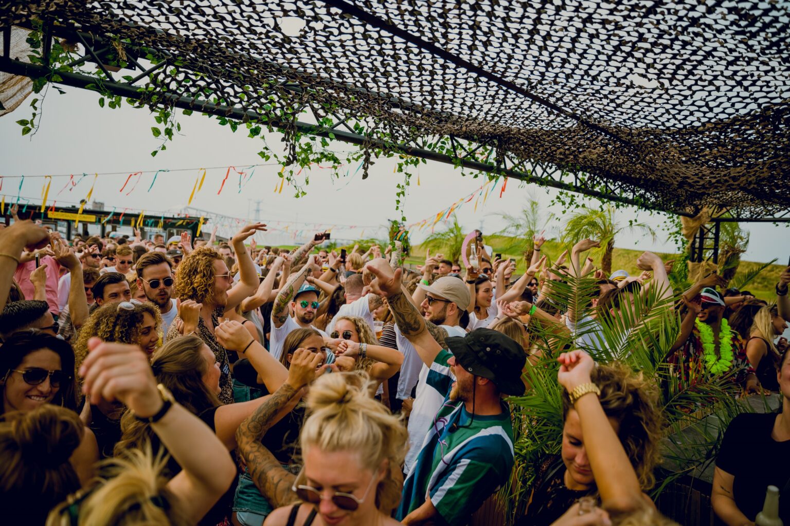 Boogie Express bestaat 5 jaar en host een eerste festival in de haven