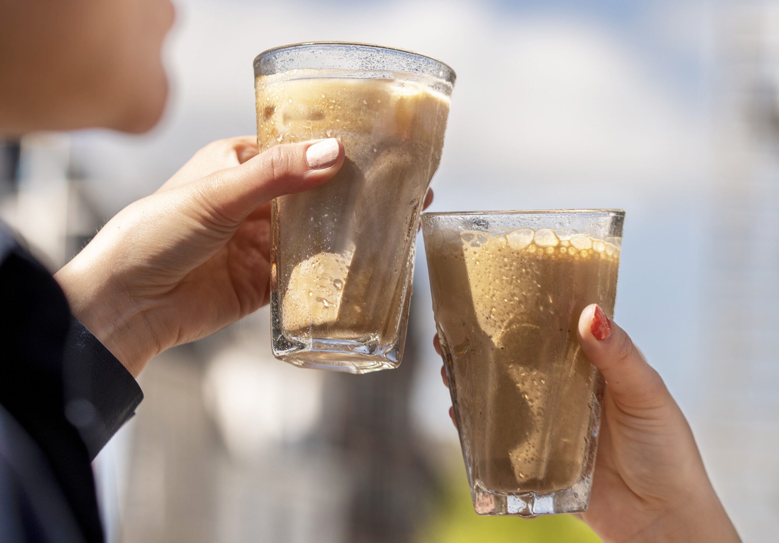 Gratis ijskoffie! Hier in Rotterdam scoor je er zaterdag eentje