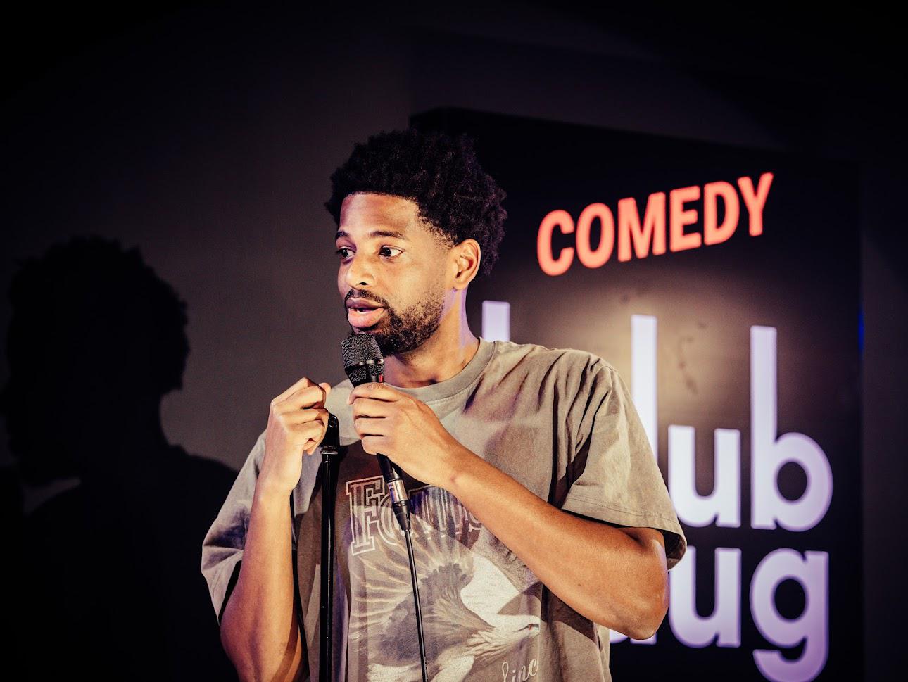 Joël is comedian bij Comedy Club Haug: ‘Ik droom van mijn eigen show’