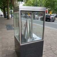 zilveren megafoon coolsingel rotterdam
