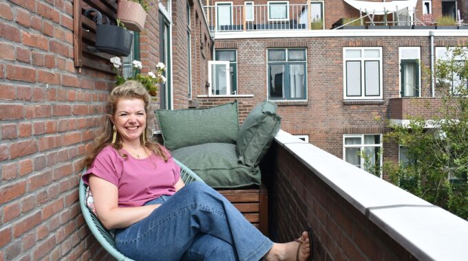 binnen kijken bij Frances Rotterdam Blijdorp foto indebuurt