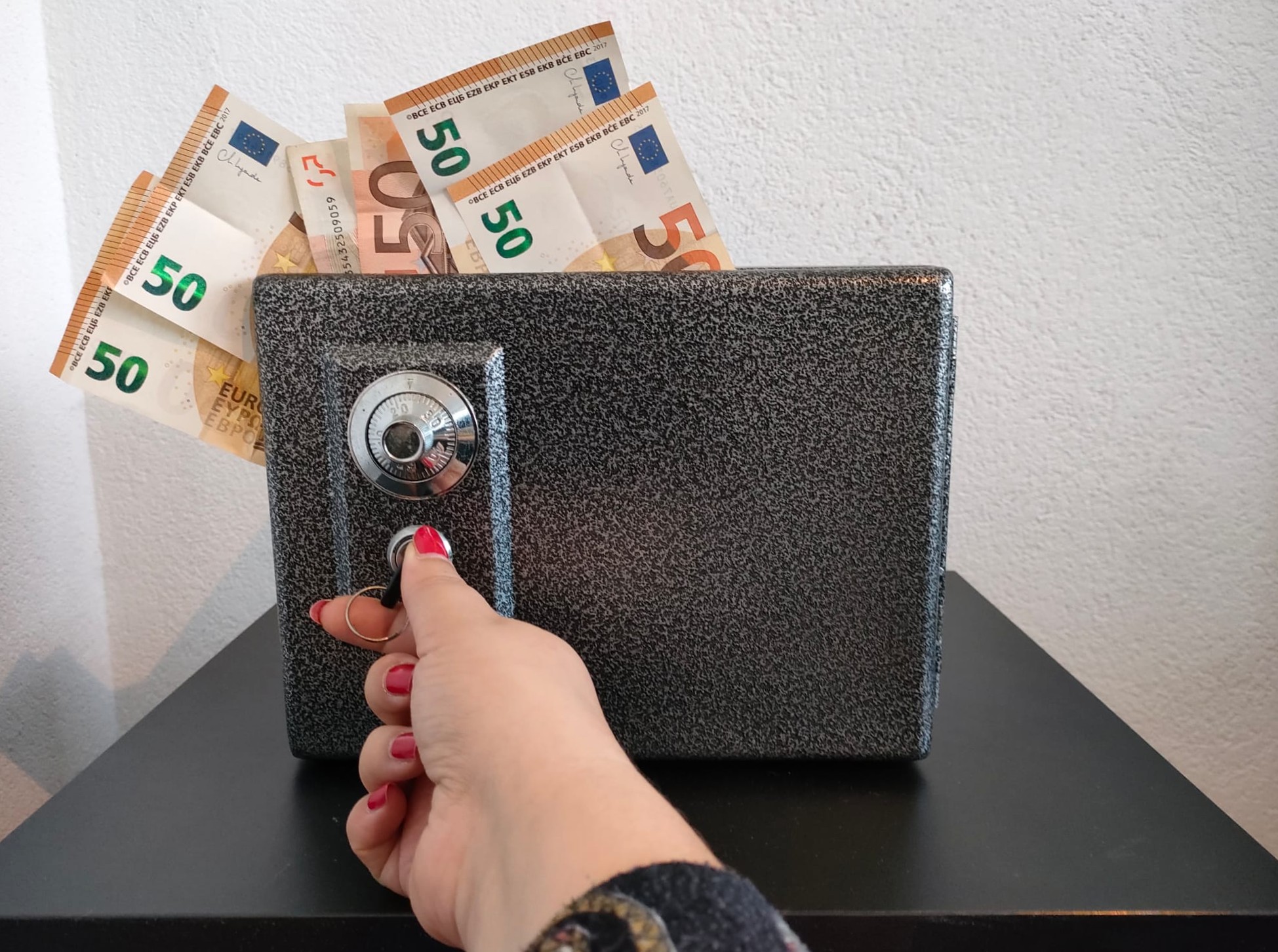 Zwemmen in het geld: zoveel miljonairs wonen er in Rotterdam