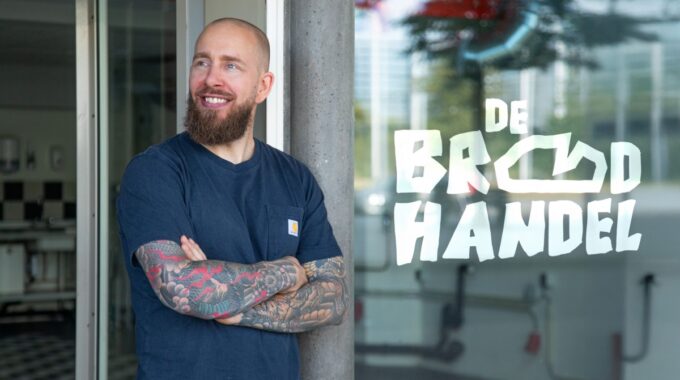 de broodhandel nieuw bakkerij groot handelsgebouw rotterdam centraal foto indebuurt