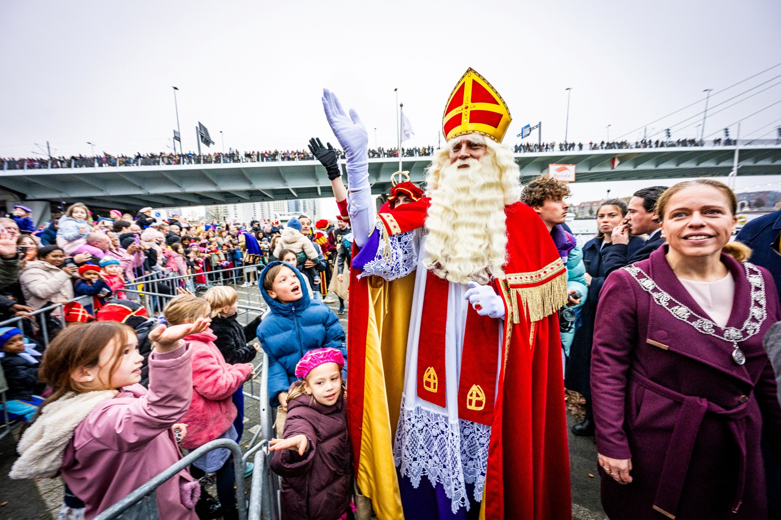 Fotoreeks! Zo zag de Sinterklaasintocht in Rotterdam 2025 eruit