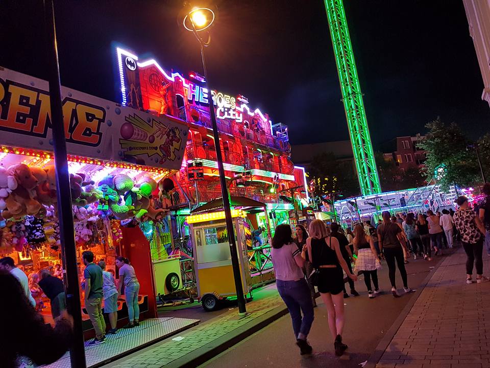 type mensen kermis