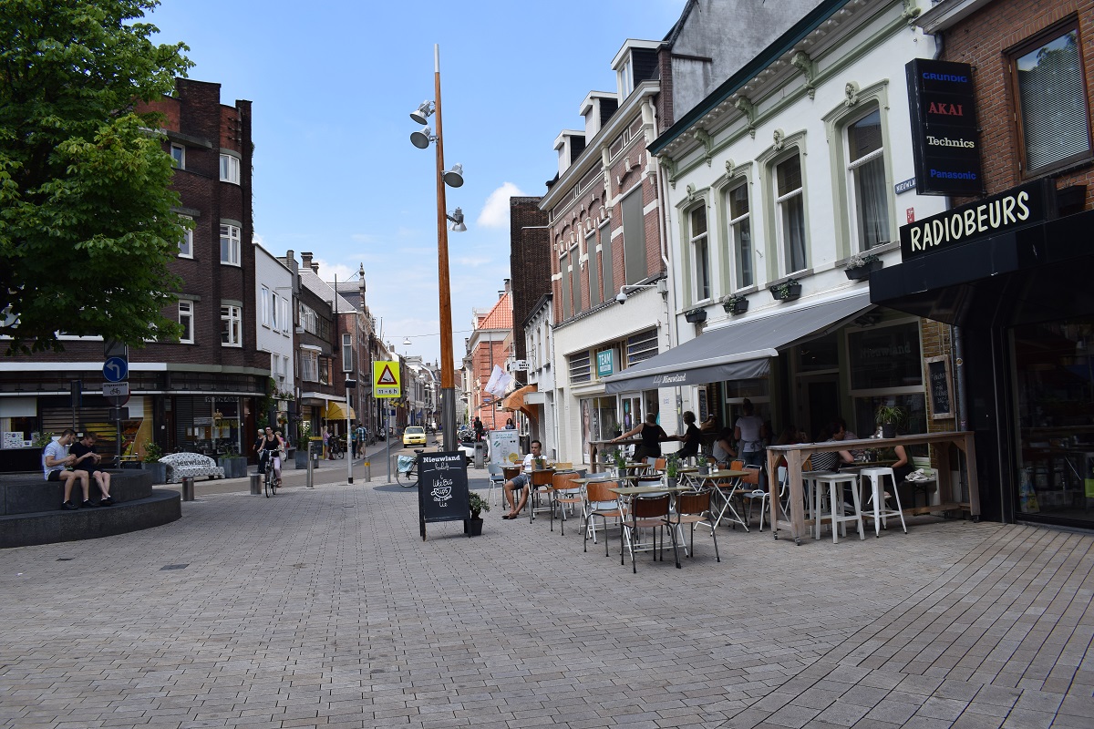 Het Radioplein in Tilburg mr morris
