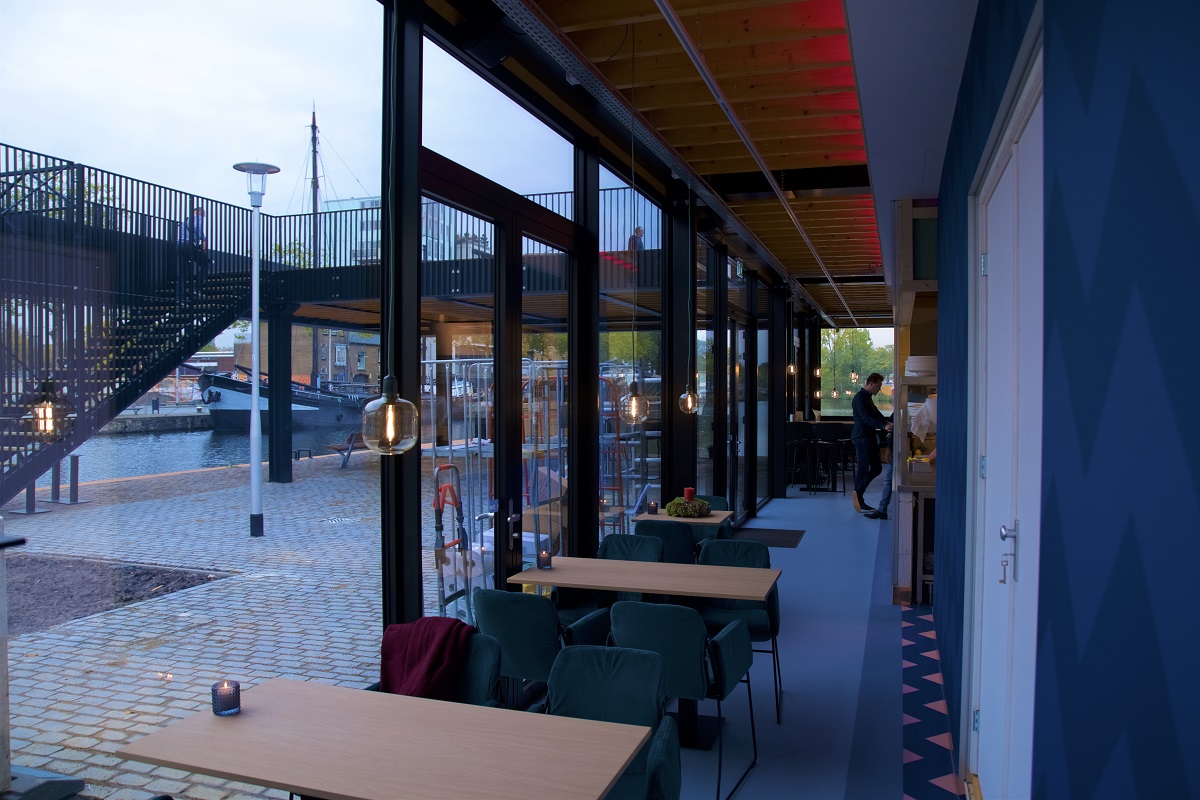 We namen een kijkje bij Restaurant RAK en het gave dakterras