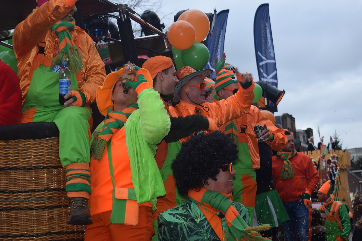7 x waarom carnaval in Tilburg leuker is dan in Den Bosch