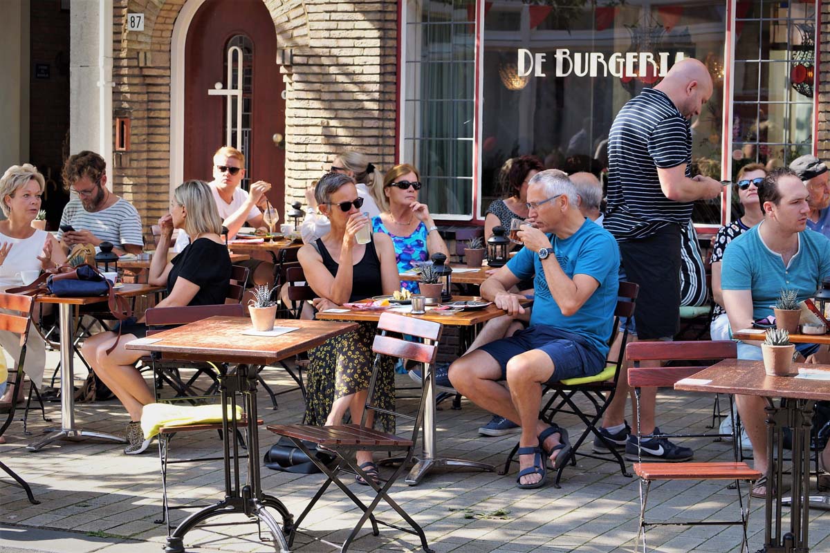 De Burgerij Tilburgers horen zeggen