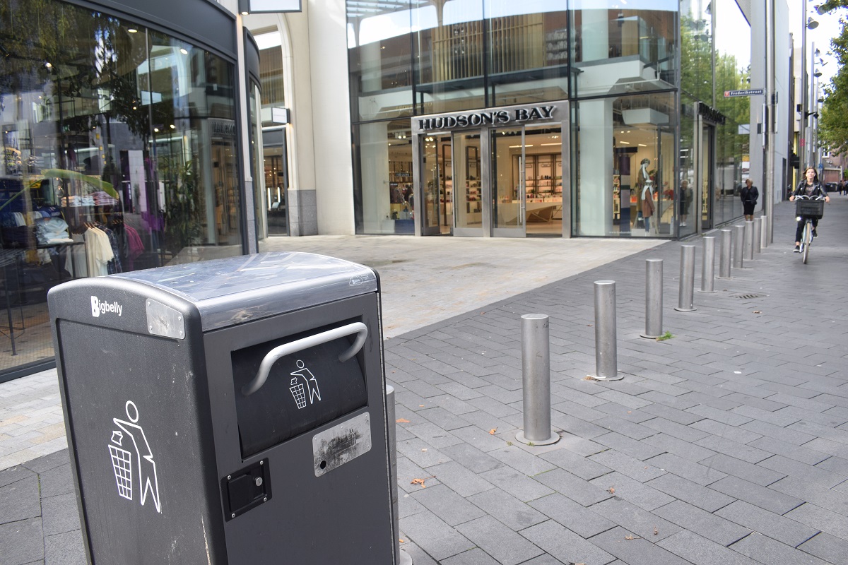 Weekendnieuws: Honden zwemmen in Recreatiebad Stappegoor, aanrijding Ronde van Korvel en meer