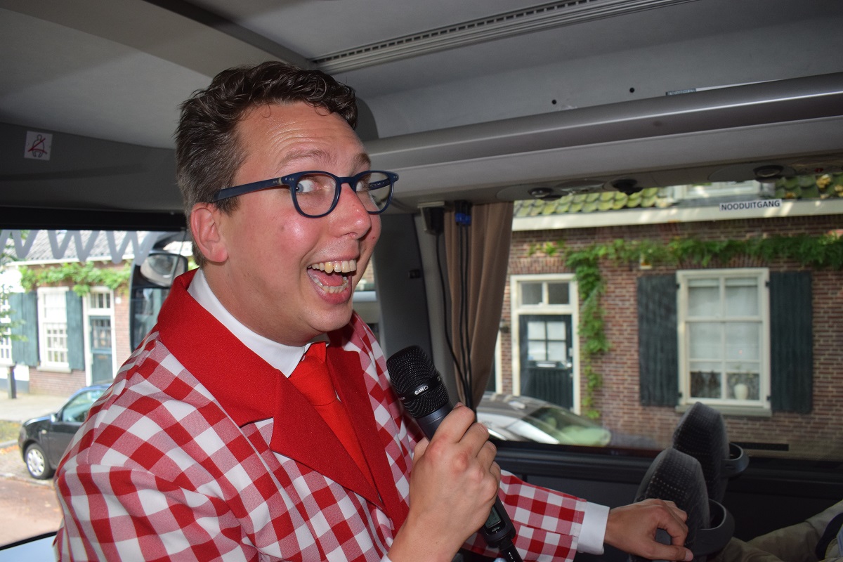 adje is back arijan van bavel gaat iets nieuws doen adje is back arijan van bavel gaat iets nieuws doen