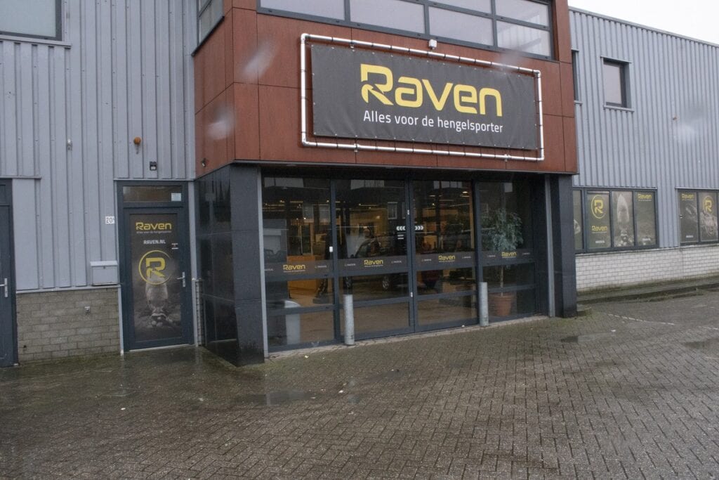 Raven Hengelsport in Rijen is plotseling gesloten dit is er aan de