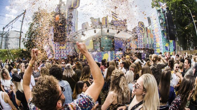 kaartje rij festival