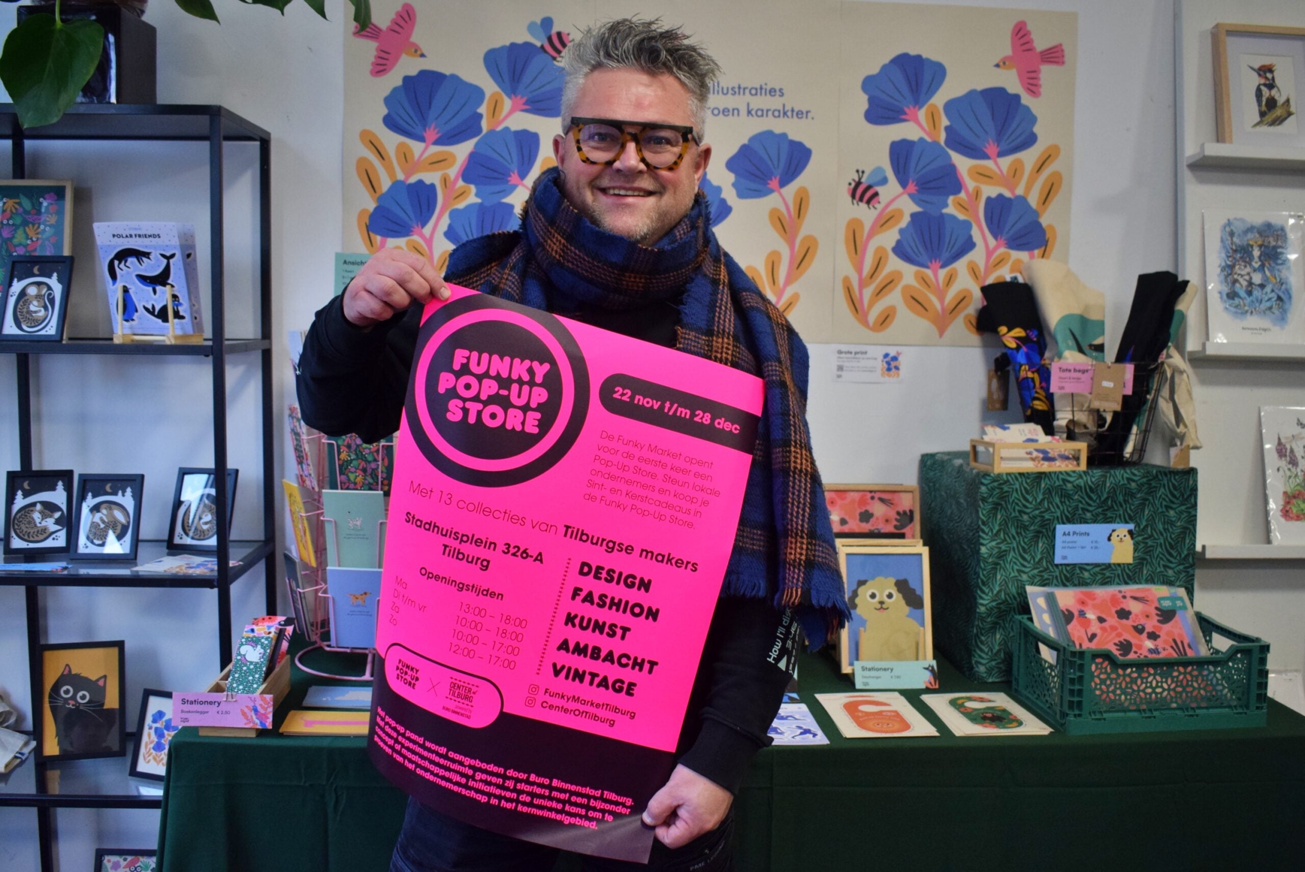 Bastiaan opent een kleurrijke pop-upwinkel in Tilburg vol lokale cadeautjes: ‘Met 13 makers’