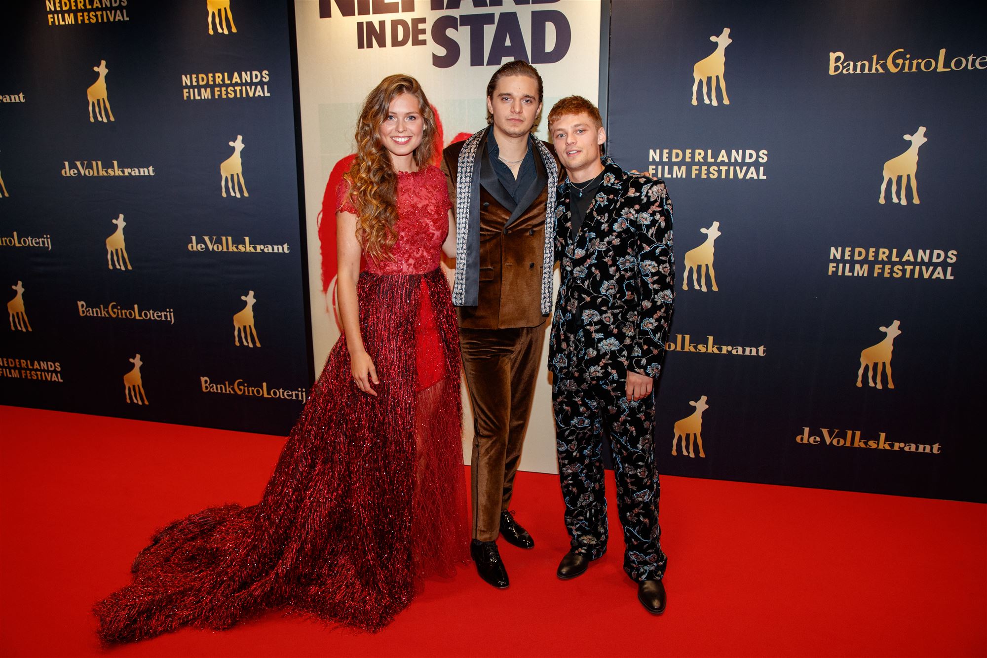 Video langs de rode loper tijdens de opening van het Nederlands Film Festival indebuurt Utrecht Video langs de rode loper tijdens de opening van het Nederlands Film Festival indebuurt Utrecht