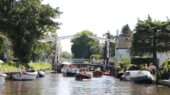 Op de sloepenroute in de Vechtstreek vaar je onder andere langs Slangevecht in Breukelen