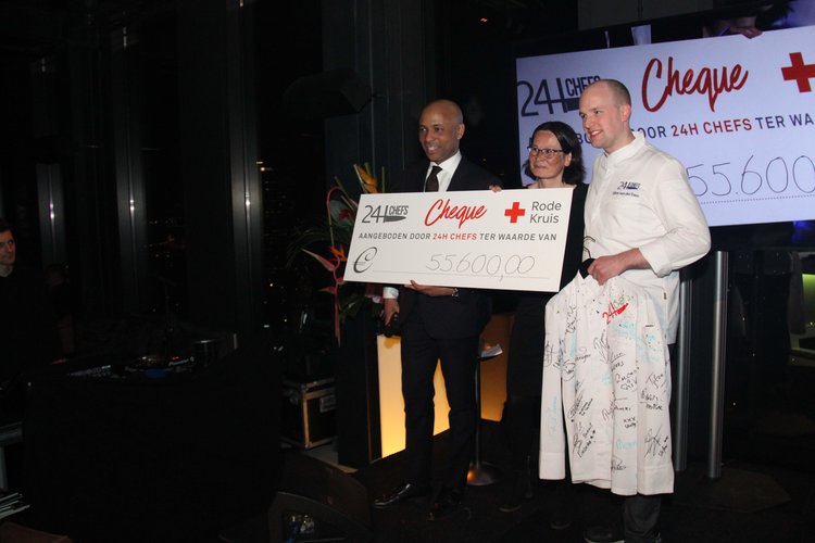 Tijdens de vorige editie van 24H Chefs werd er € 55.600,- opgehaald voor het Rode Kruis| Beeld via 24H Chefs