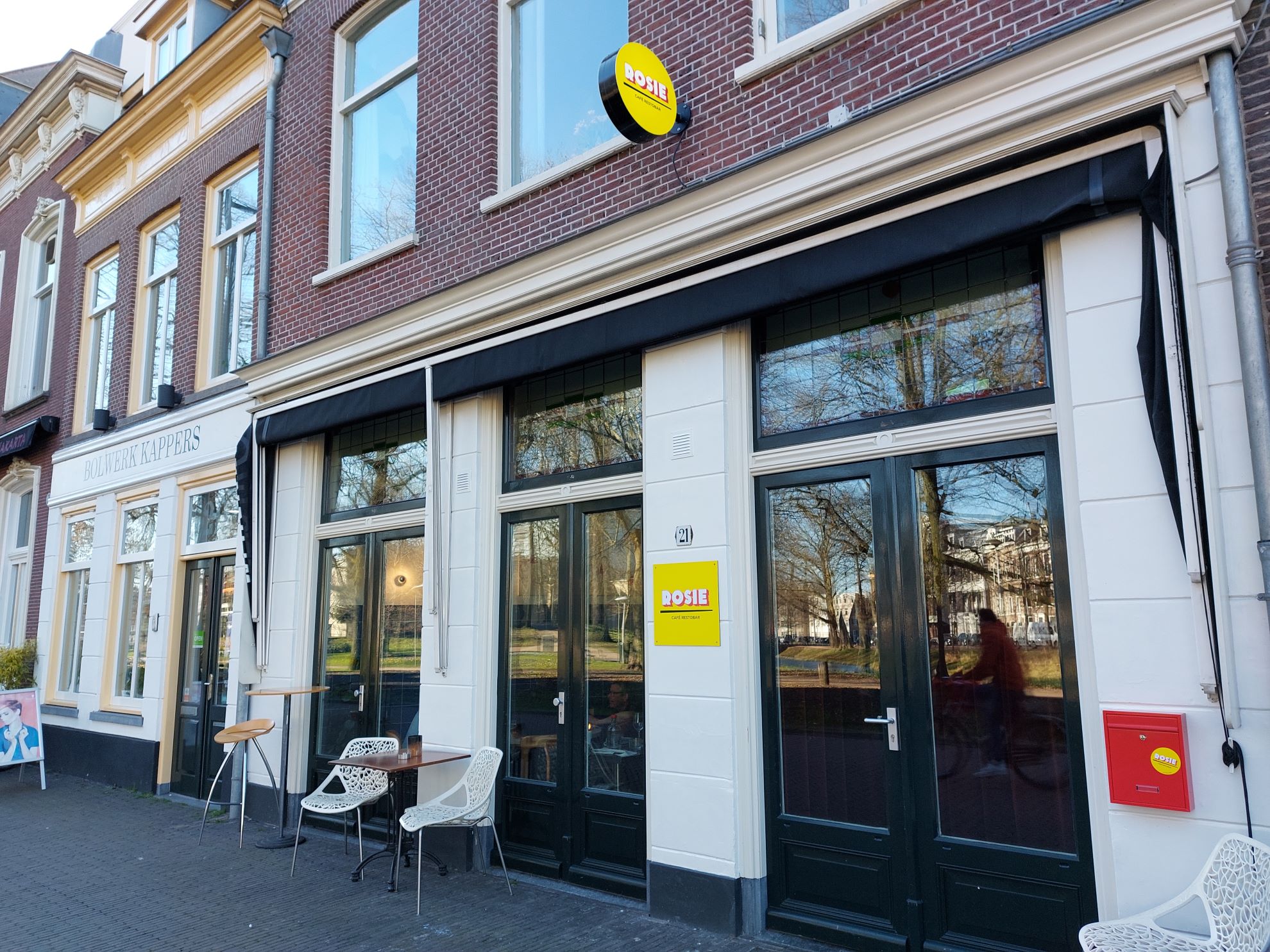 Café Restobar Rosie indebuurt Utrecht