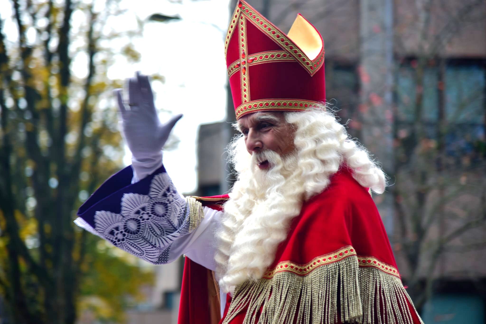 Bert is Sinterklaas van Utrecht, geen treinen dit weekend en dit wil je ook lezen
