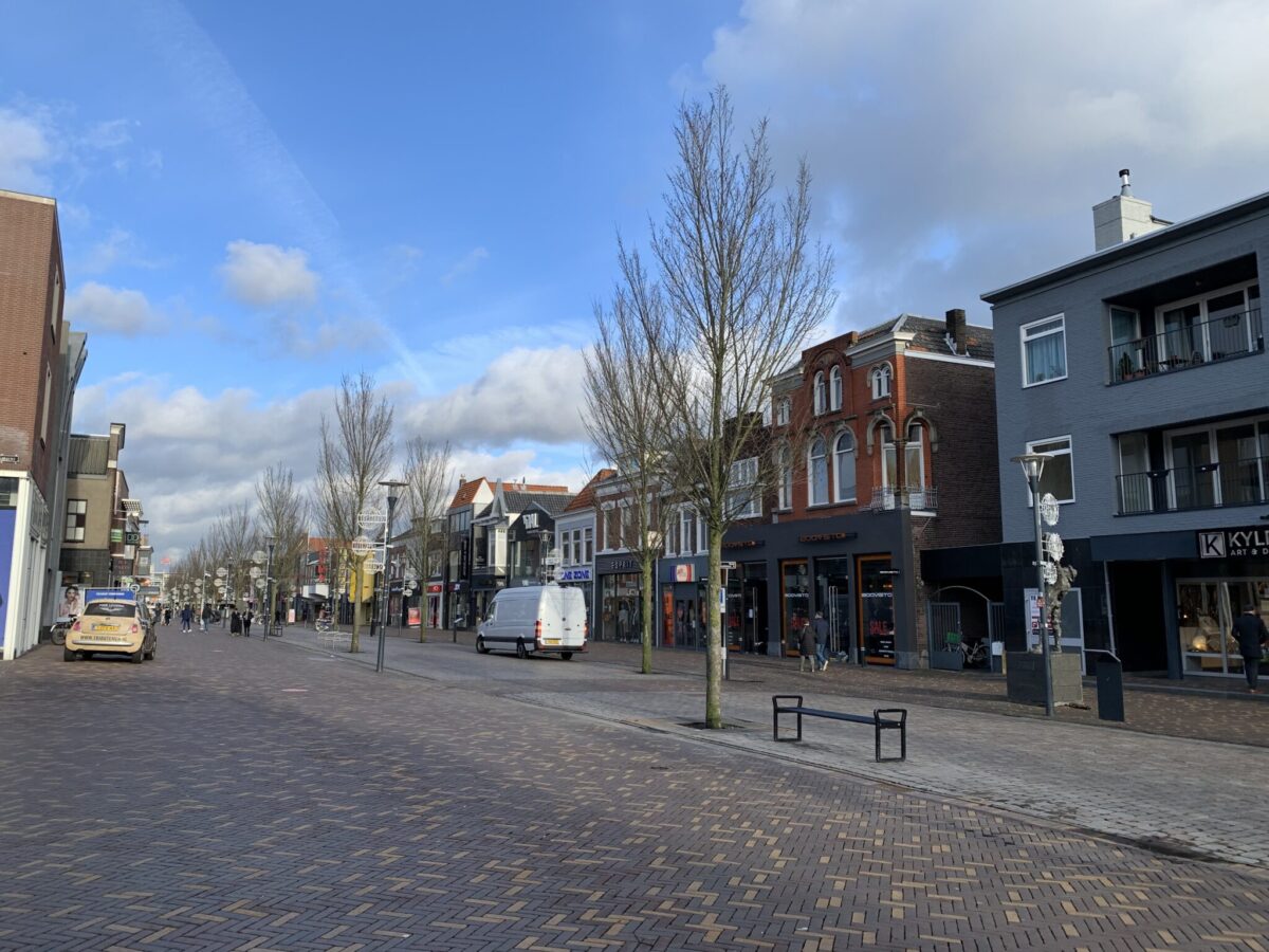 winkelcentrum_winkelen_hoofdstraat_corridor (5)